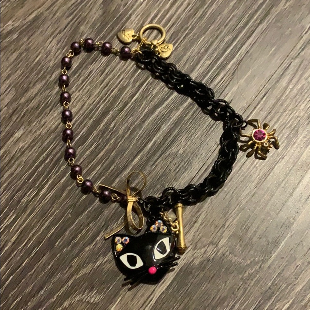 Betsy Johnson cat bracelet